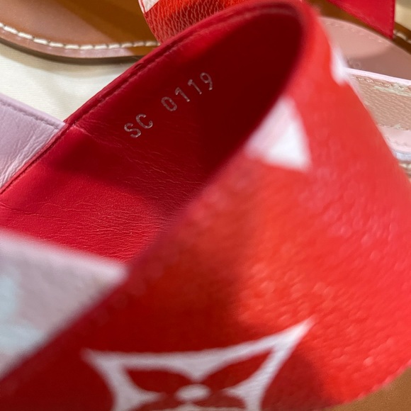 New Louis Vuitton Escale Monogram Giant 38 Rouge - Picture 5 of 6